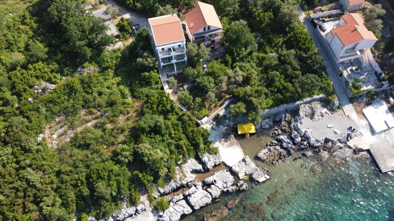 Apartmani M&E Bjelila Exteriör bild